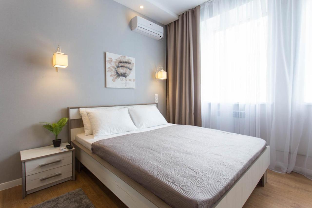 Lux Studio Near Metro Yaroslava Mudroho, Universytet - Chernyshevska Str 95-4 Kharkiv Exterior photo