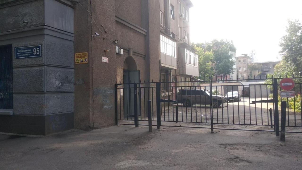 Lux Studio Near Metro Yaroslava Mudroho, Universytet - Chernyshevska Str 95-4 Kharkiv Exterior photo
